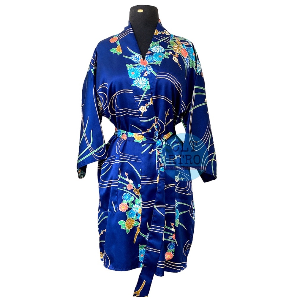 vtg Japanese Short Kimono Robe w Belt